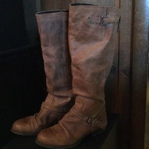 EUC Steve Madden “Roady”leather boots